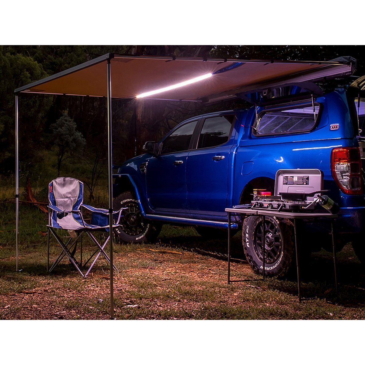 ARB AWNING W/LIGHT 2500X2500 mm